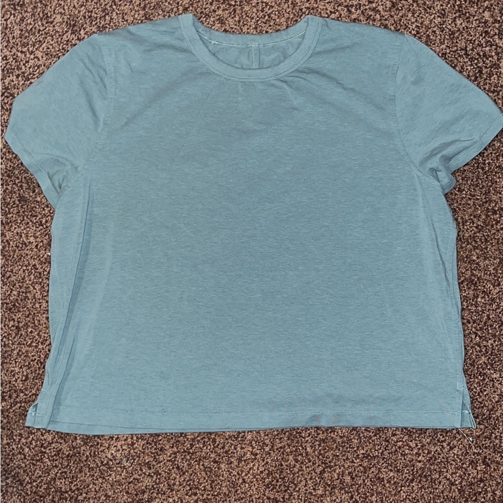 Lululemon Classic Fit Cotton Blend Tee